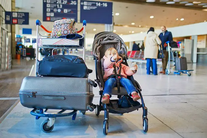 Car Seat Airport Carrier, How To Carry Convertible Car Seat In Airport