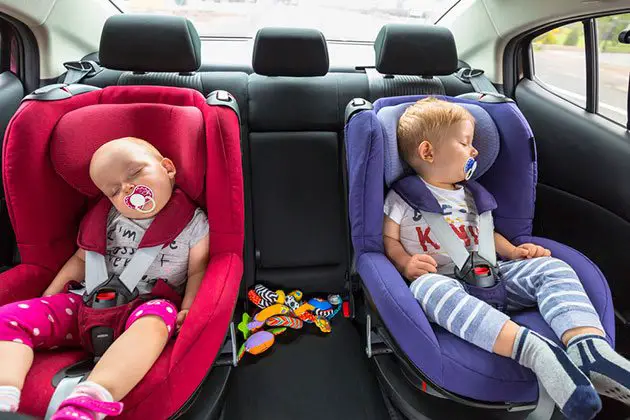 can babies sleep in a car seat