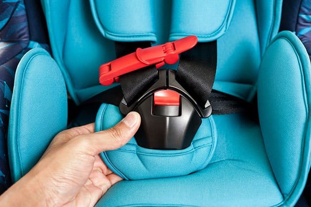 backless booster seat versus high back