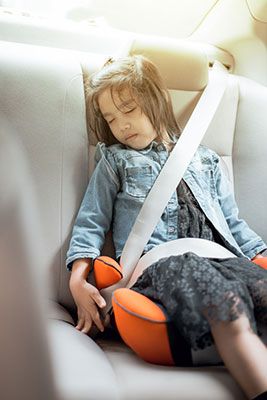 what are the uk child car seat laws