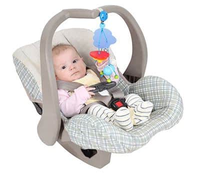 is it safe to put toys on car seat